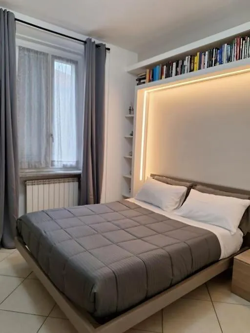 Apartment Atene Bilocale In Affitto Breve Milan